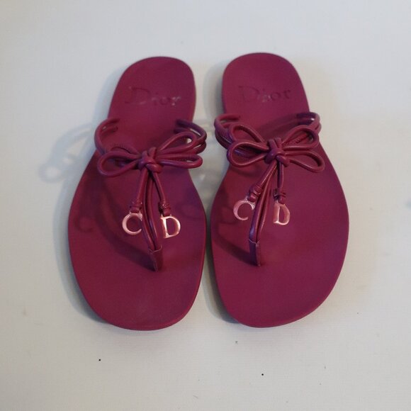 Dior Shoes - Women Christian Dior Sweetie Magenta Faux Leather Thong Sandal 37.5/EU US/7.5